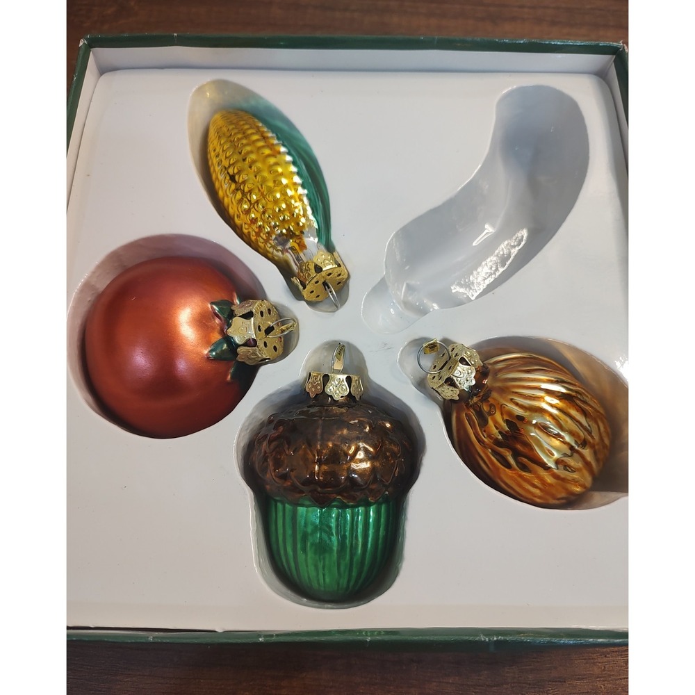 Vintage RETRO Glass VEGETABLE ORNAMENTS Set of 4 Seasonal Specialties O18